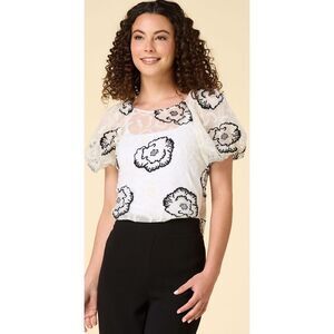 EUC Laundry by Shelli Segal Sheer Embroidered Floral Blouse – Size Medium